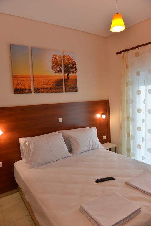 Mideia Hotel Levádeia Habitación foto